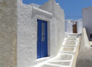 Jak wybielić żółte pięty?