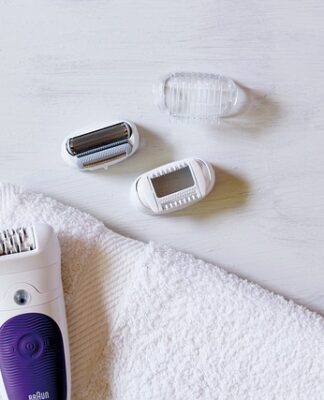 Jak działa bezbolesny depilator?