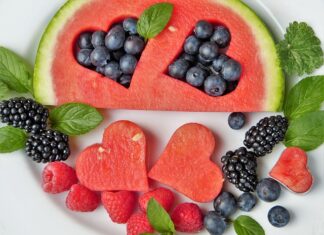 Jak usunąć włosy między pośladkami?