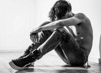 Jaka kulka pod pachy męska?