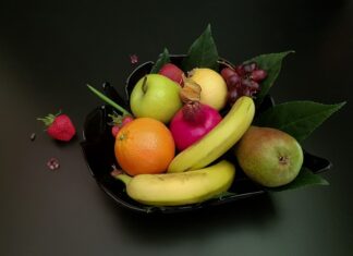 Jakich witamin brakuje gdy pękają pięty?