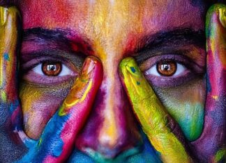 Jak dbać o twarz rano?