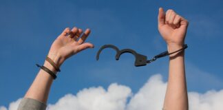 Po czym poznać że ktoś jest alkoholikiem?